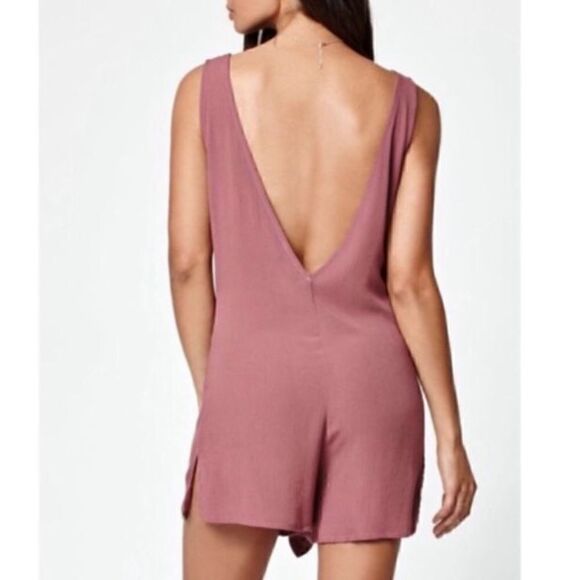 Kendall + Kylie, Pink Mauve Shorts Romper, Sleeveless, Shash Style Waist Tie, XS - Picture 3 of 12